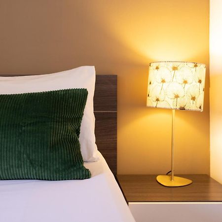 Stay U-Nique Apartments Radas Barcelona Bagian luar foto